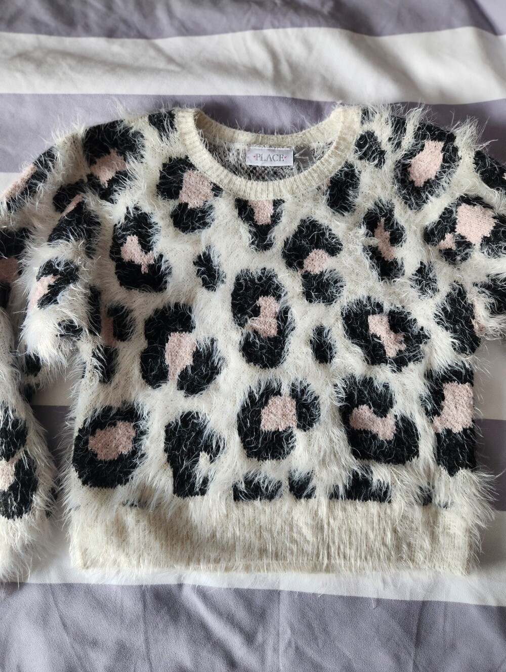 Childrens Place Girls Leopard print Crew Neck Eyelash Sweater 7/8 Med Nwot